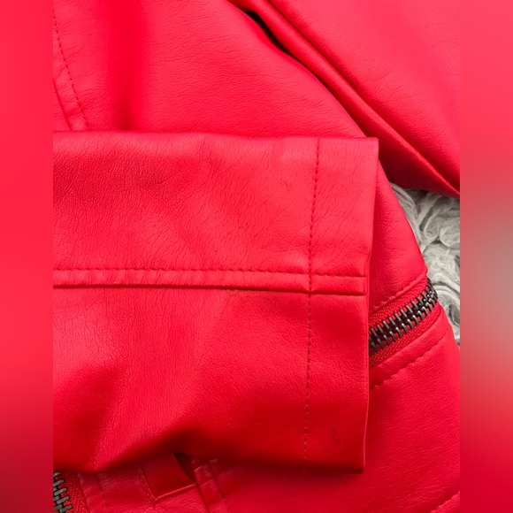 Jacket - Picture 9 of 11